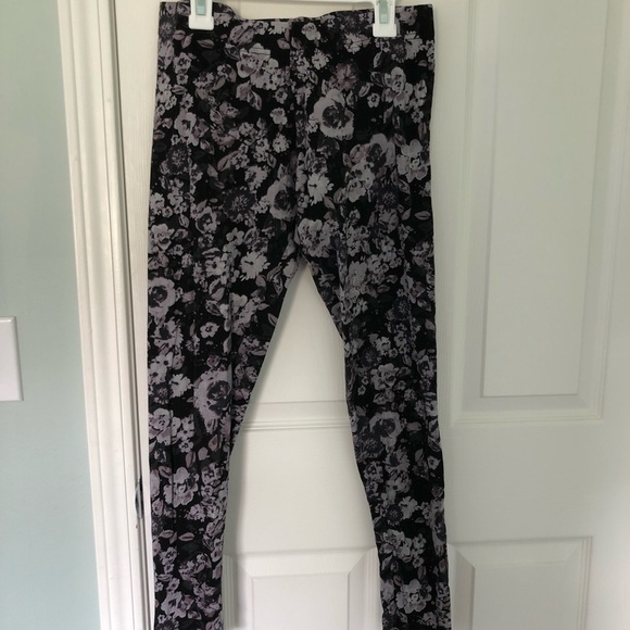 Floral Garage leggings - Picture 1 of 3